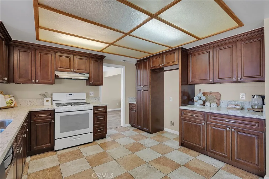 Additional image 9 of 39360 Longhorn Court, Palmdale, CA 93551