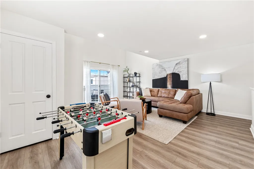 Additional image 37 of 423 18th Street, Huntington Beach, CA 92648