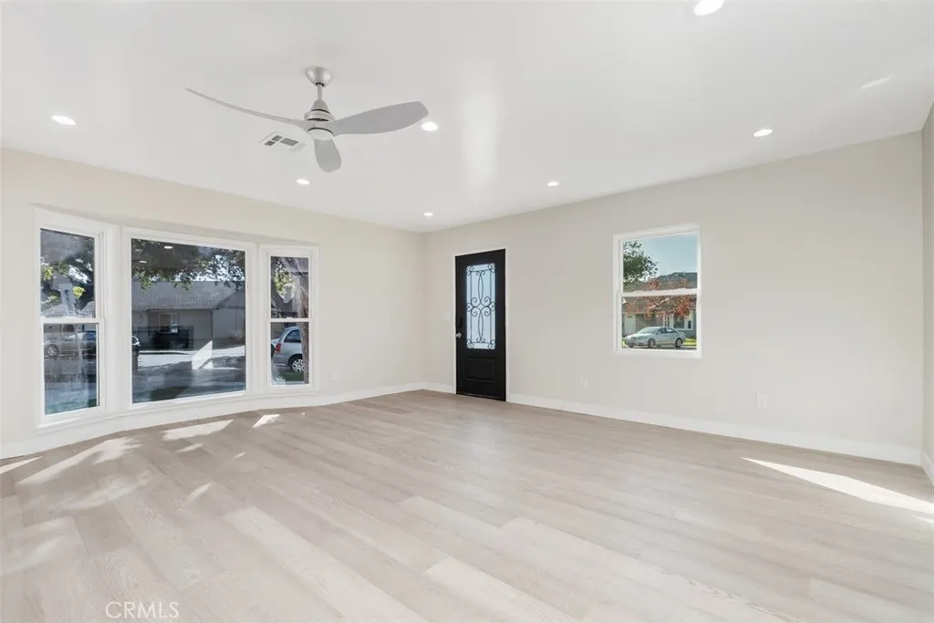 Additional image 43 of 4769 E Malta St, Long Beach, CA 90815