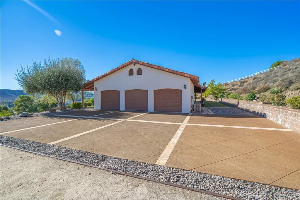 Additional image 49 of 9435 Hierba Rd, Agua Dulce, CA 91390