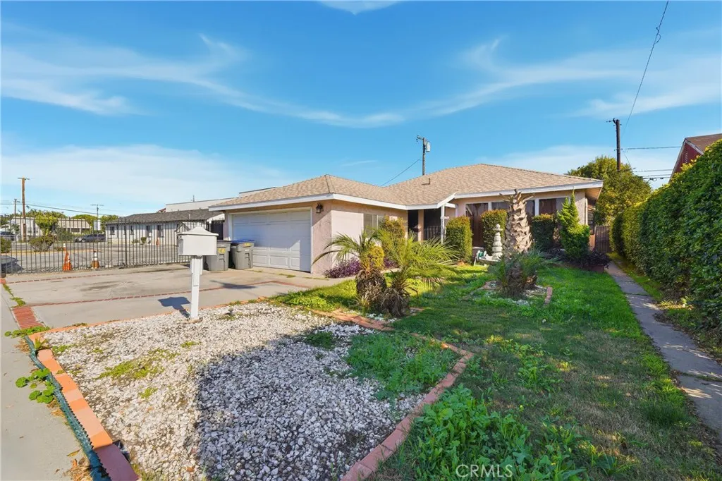 Additional image 38 of 12318 Halo Dr, Lynwood, CA 90262