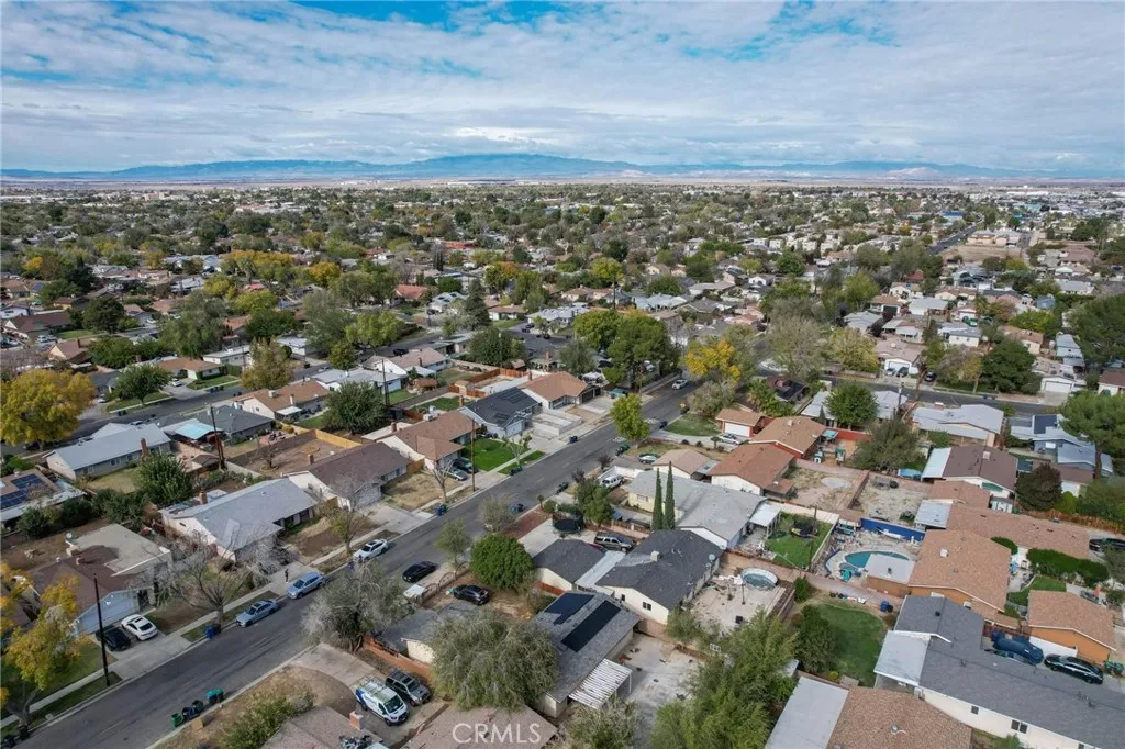 Additional image 79 of 43826 Beech Avenue, Lancaster, CA 93534