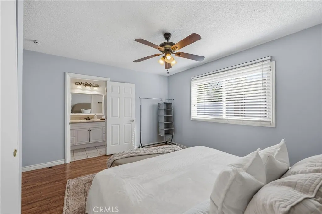 Additional image 71 of 23010 Hartland, West Hills, CA 91307