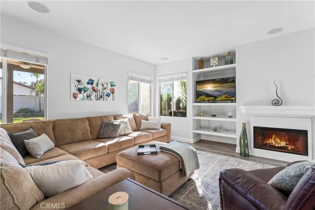 Additional image 58 of 1456 Roadrunner Dr, Corona, CA 92881