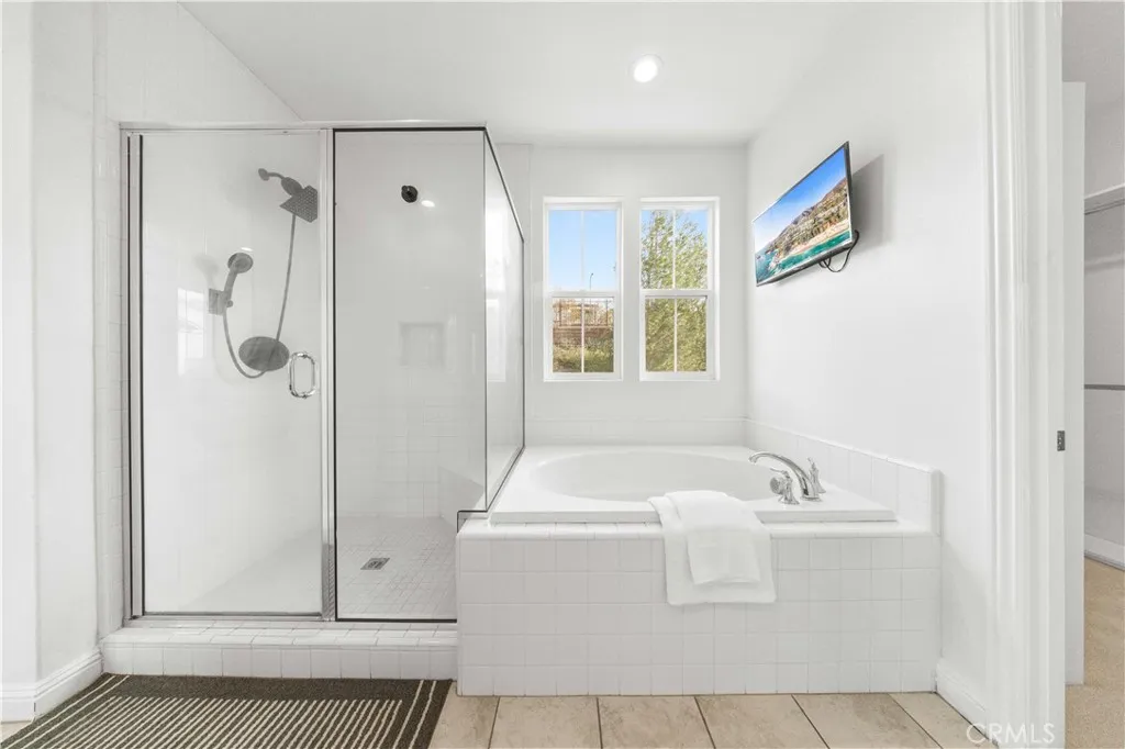 Additional image 88 of 20611 W Chestnut Circle, Porter Ranch, CA 91326