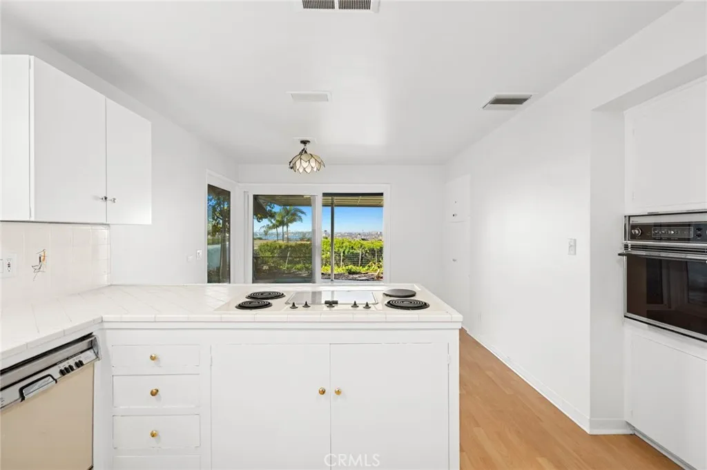 Additional image 55 of 1727 Galatea Terrace, Corona Del Mar, CA 92625