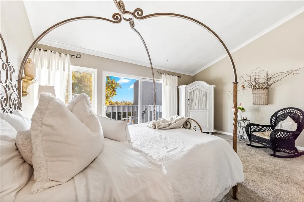 Additional image 47 of 18576 Vallarta Dr, Huntington Beach, CA 92646