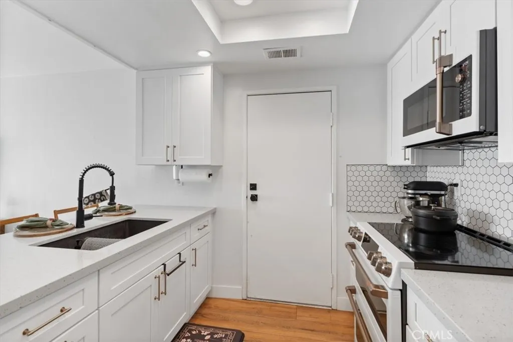 Additional image 57 of 16873 Donwest, Tustin, CA 92780