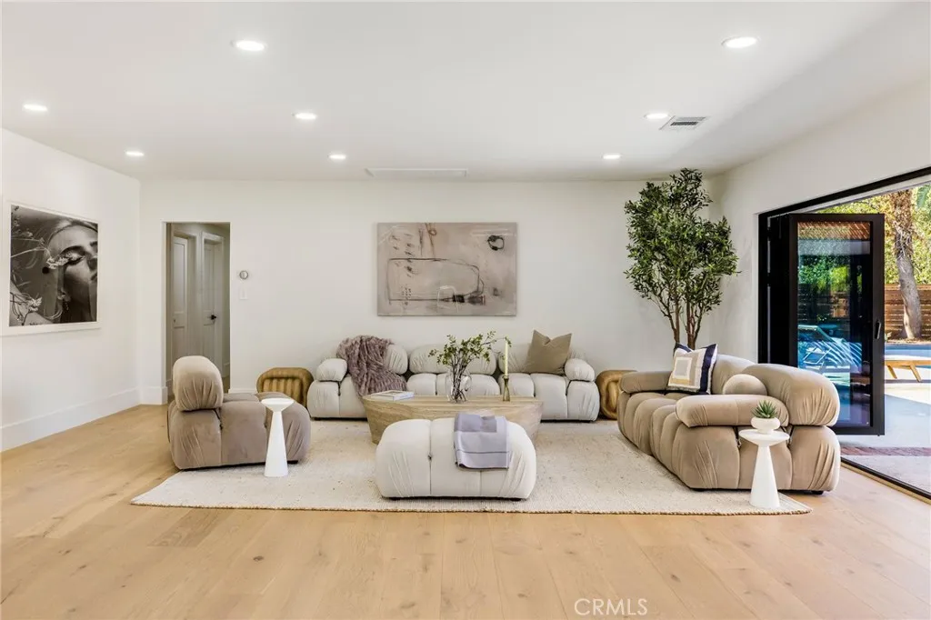 Additional image 17 of 17601 McCormick Street, Encino, CA 91316