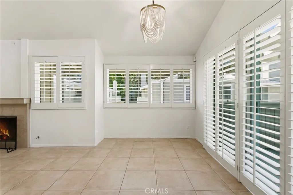 Additional image 28 of 22117 Burbank Boulevard Unit 7, Woodland Hills, CA 91367