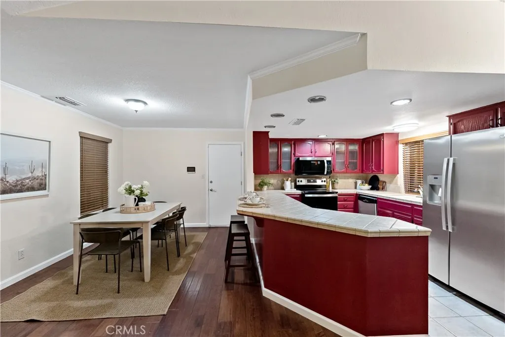 Additional image 9 of 304 E Omaha Avenue, Fresno, CA 93720