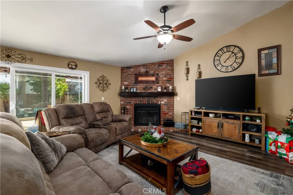 Additional image 34 of 22671 San Joaquin Dr. East E, Canyon Lake, CA 92587