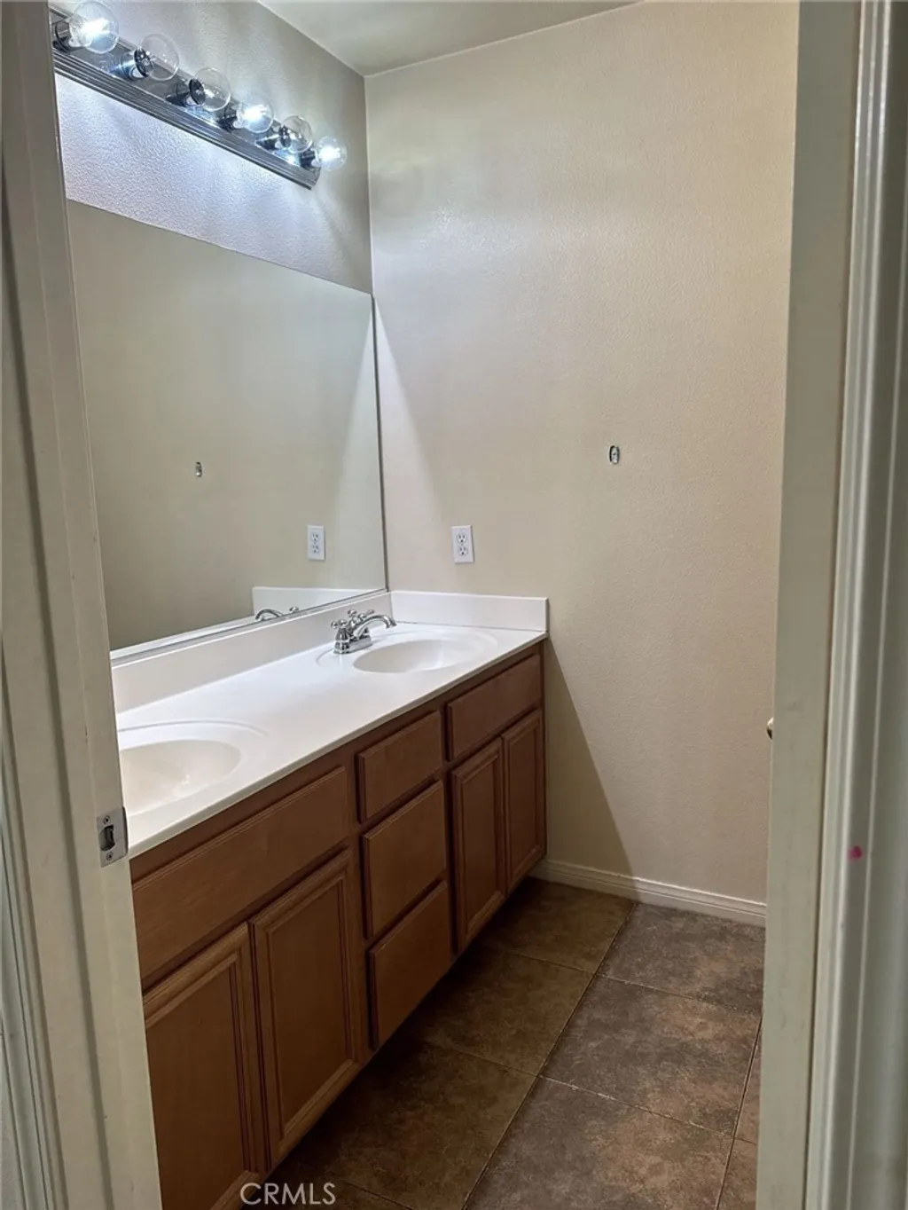 Additional image 16 of 15341 Palm Leaf Ln, Fontana, CA 92336