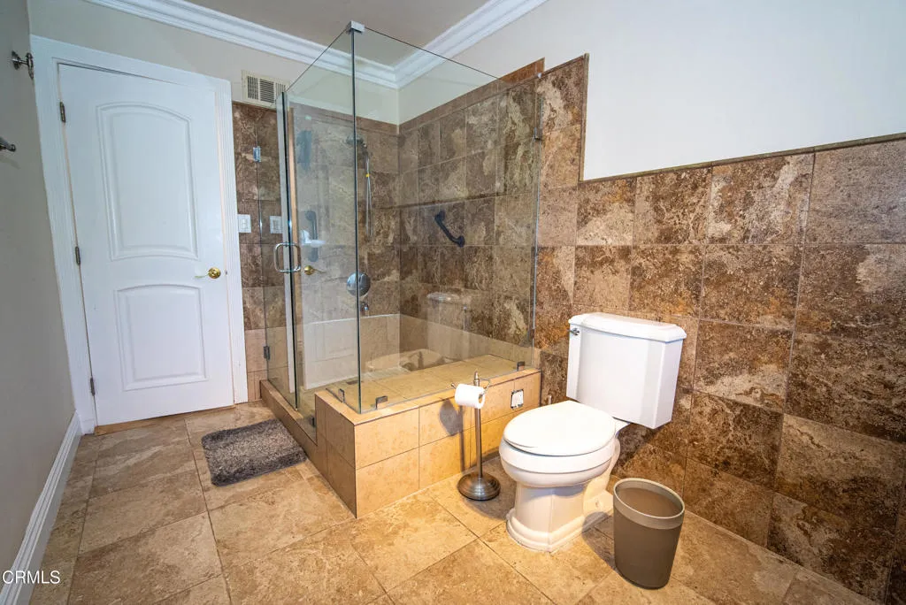 Additional image 140 of 2460 Las Positas Road, Glendale, CA 91208