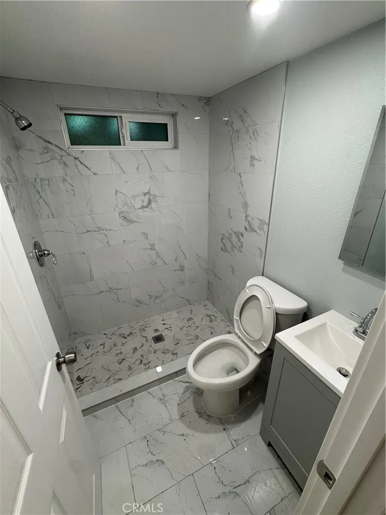 Additional image 10 of 529 El segundo Boulevard Unit 2, Compton, CA 90222