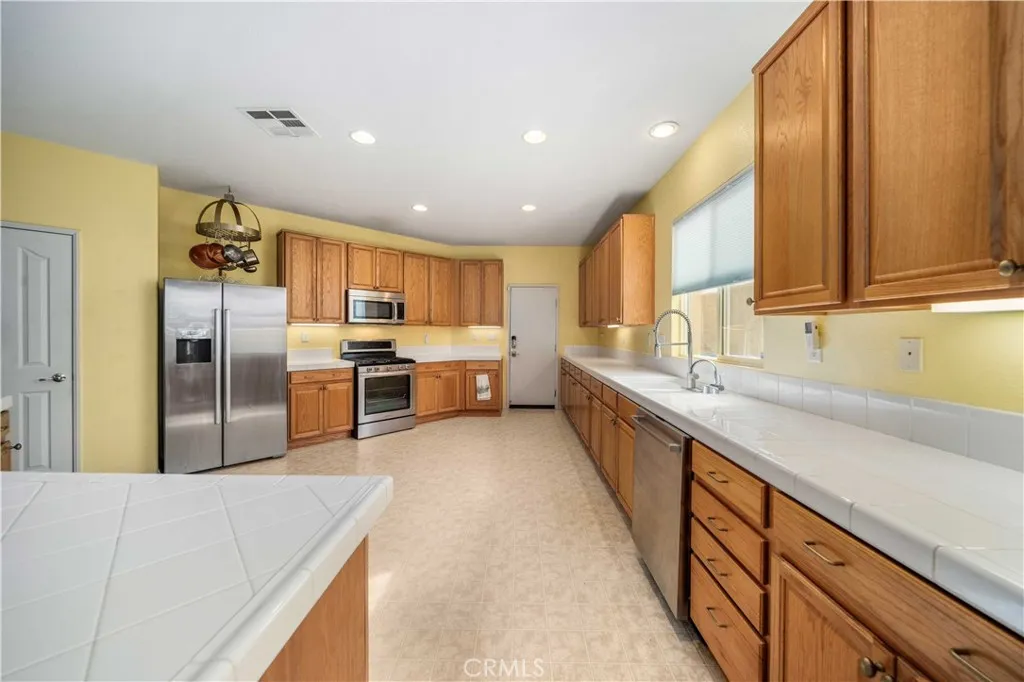 Additional image 66 of 43219 Fanchon Avenue, Lancaster, CA 93536