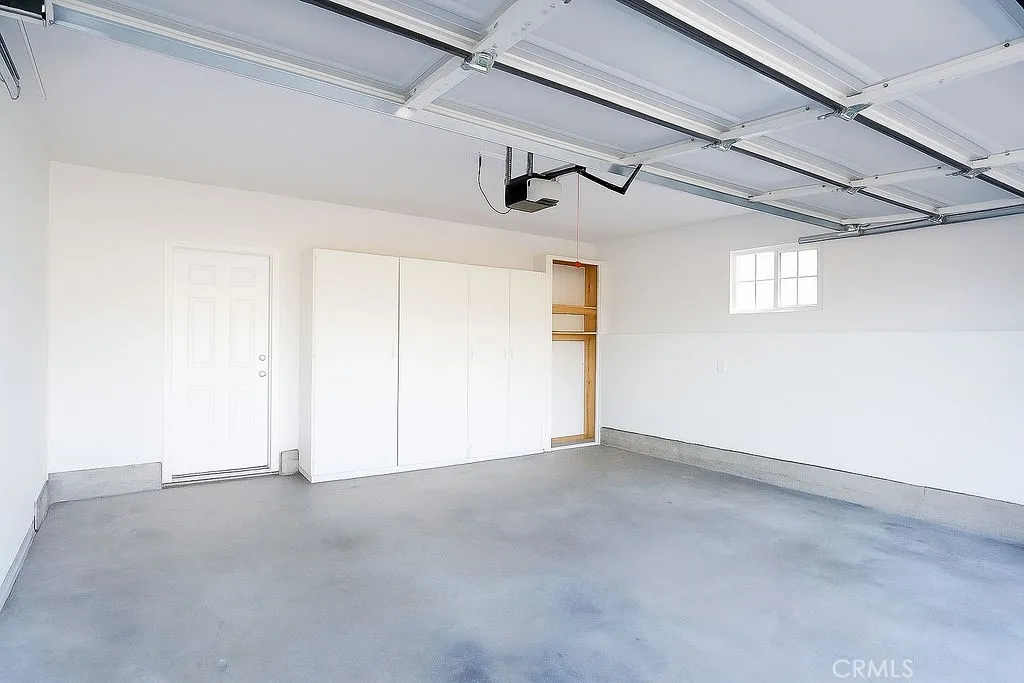 6012 Grand Avenue, Riverside, CA 92504