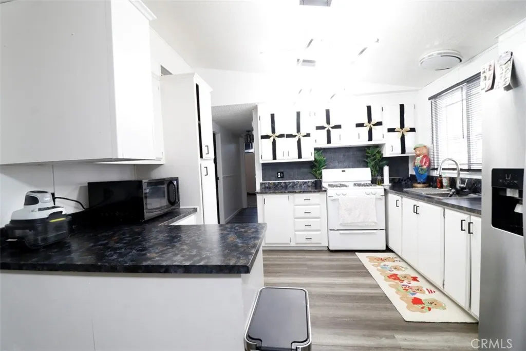 Additional image 38 of 19025 Joshua St, Adelanto, CA 92301