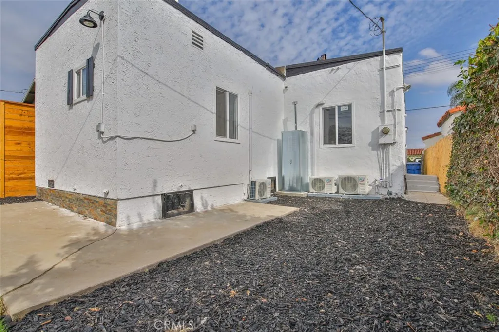 Additional image 29 of 1434 W 92nd St, Los Angeles, CA 90047