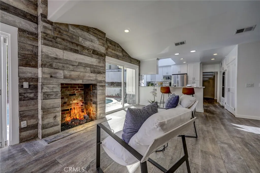 Additional image 58 of 11771 Laurelwood, Studio City, CA 91604