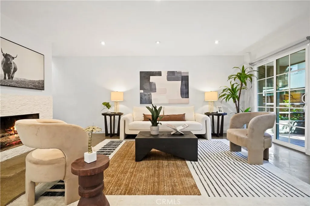 Additional image 2 of 2364 Duane Street Unit 7, Silver Lake, CA 90039