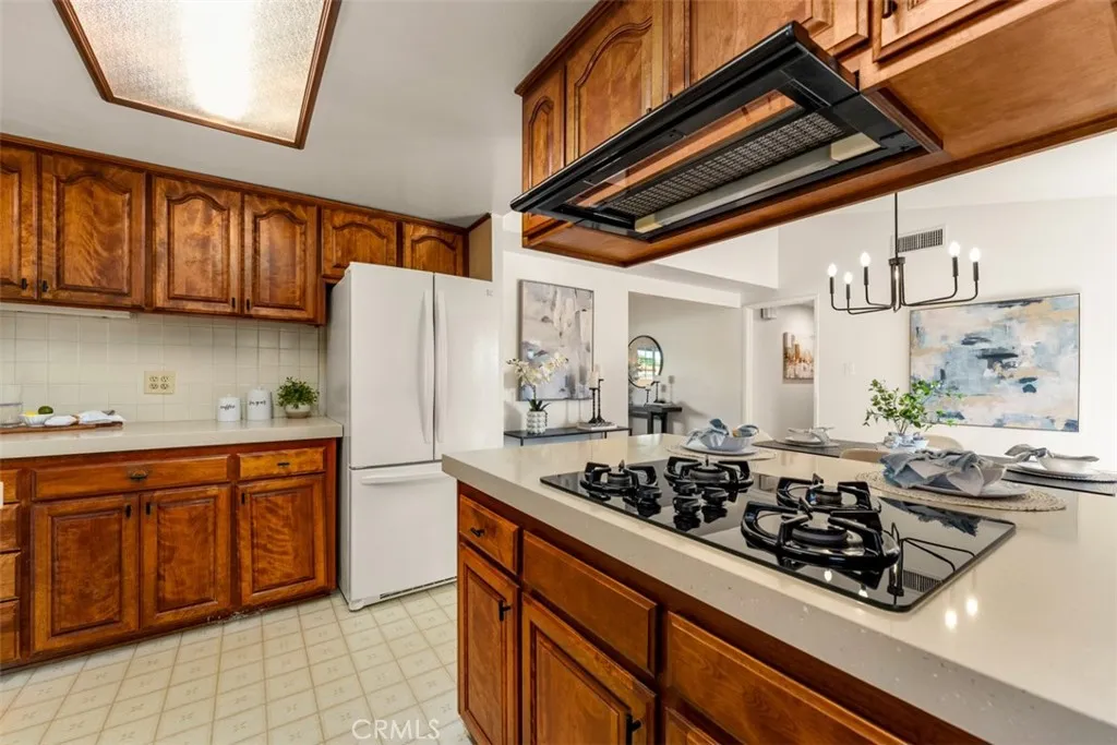 Additional image 11 of 2020 W Willow Avenue, Orange, CA 92868