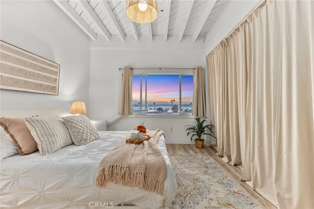 Additional image 55 of 941 W Hawthorn St Unit 9, San Diego, CA 92101