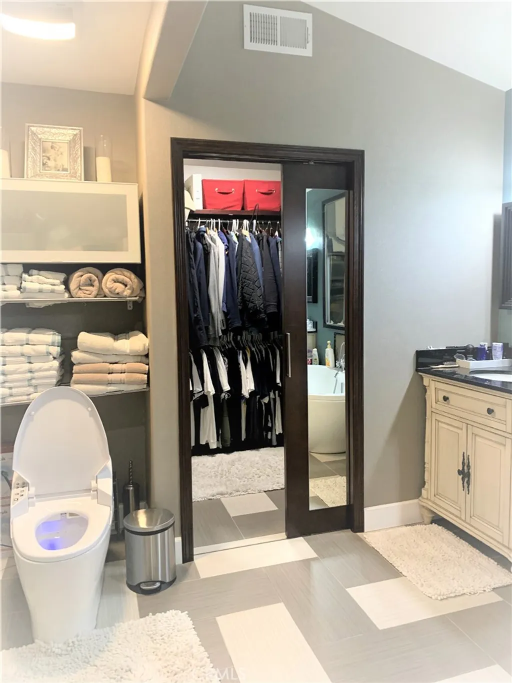 Additional image 21 of 2512 W Halfmoon Dr, Anaheim, CA 92804