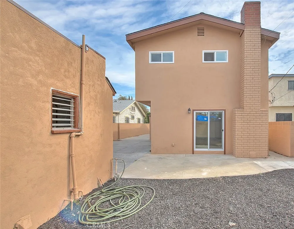 Additional image 133 of 547 W 106th St, Los Angeles, CA 90044