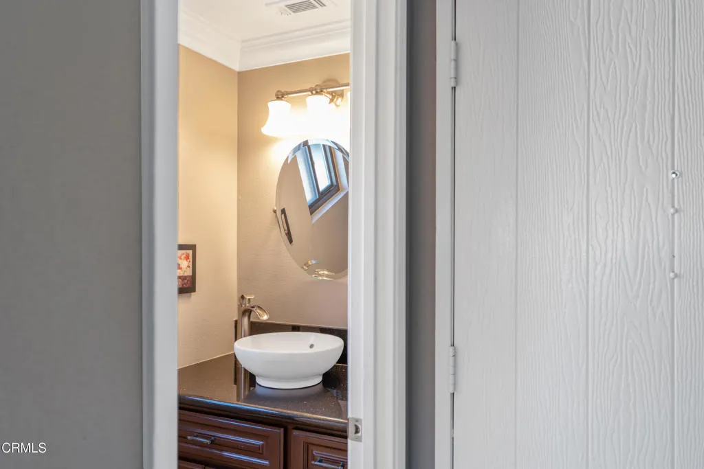 Additional image 15 of 425 E Brookport Street, Covina, CA 91722