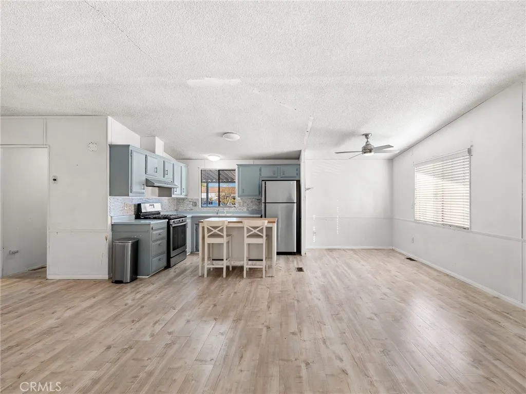 Additional image 36 of 22020 Nisqually Rd Unit 11, Apple Valley, CA 92308