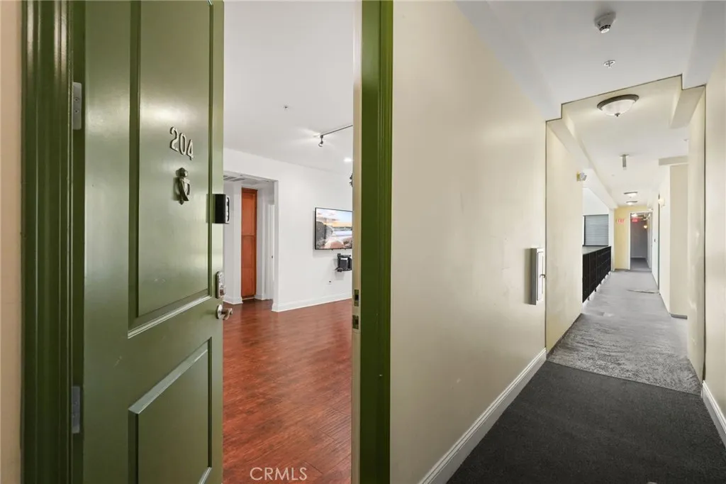 Additional image 27 of 6938 Laurel Canyon Unit 204, North Hollywood, CA 91605