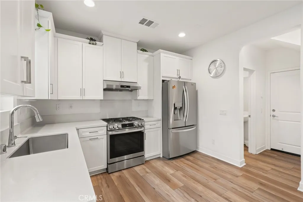 Additional image 13 of 1740 Heywood St #B, Simi Valley, CA 93065