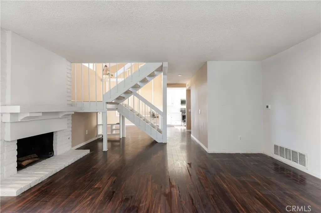 Additional image 6 of 2512 N Tustin Ave Unit D, Santa Ana, CA 92705