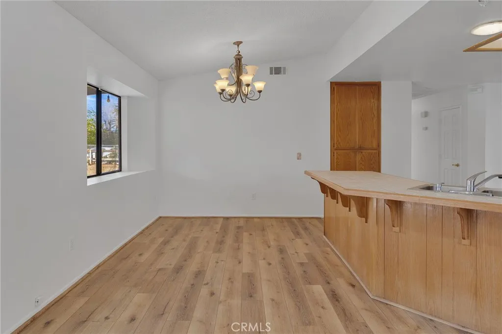 Additional image 14 of 18037 Mondamon Rd, Apple Valley, CA 92307