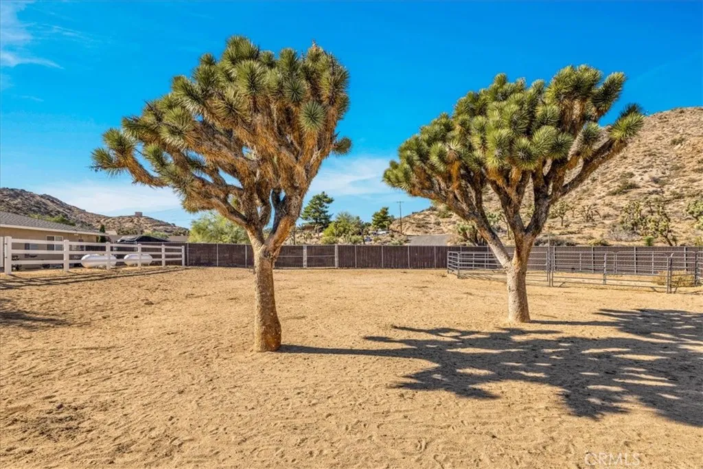 Additional image 41 of 8367 Elk Trail, Yucca Valley, CA 92284