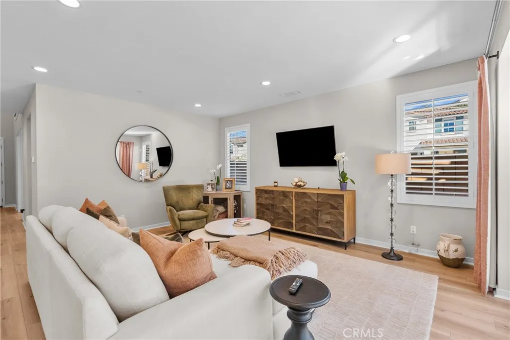 Additional image 10 of 28332 Clarion Pl, Canyon Country, CA 91350