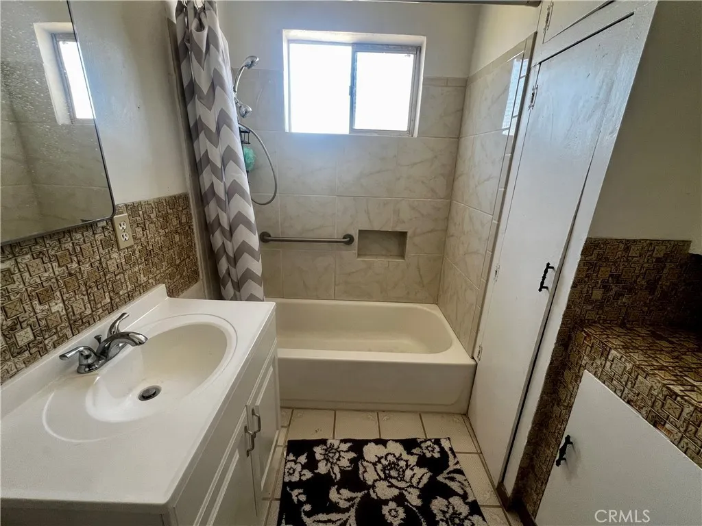 Additional image 46 of 74284 El Paseo Dr, 29 Palms, CA 92277