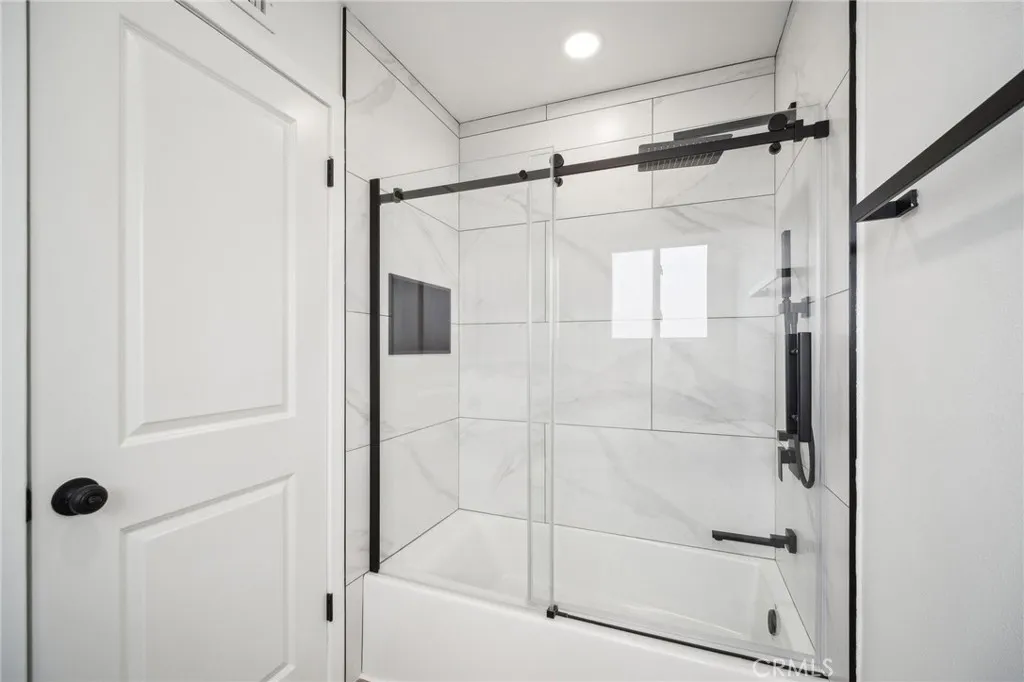 Additional image 95 of 19040 Celtic Street, Porter Ranch, CA 91326