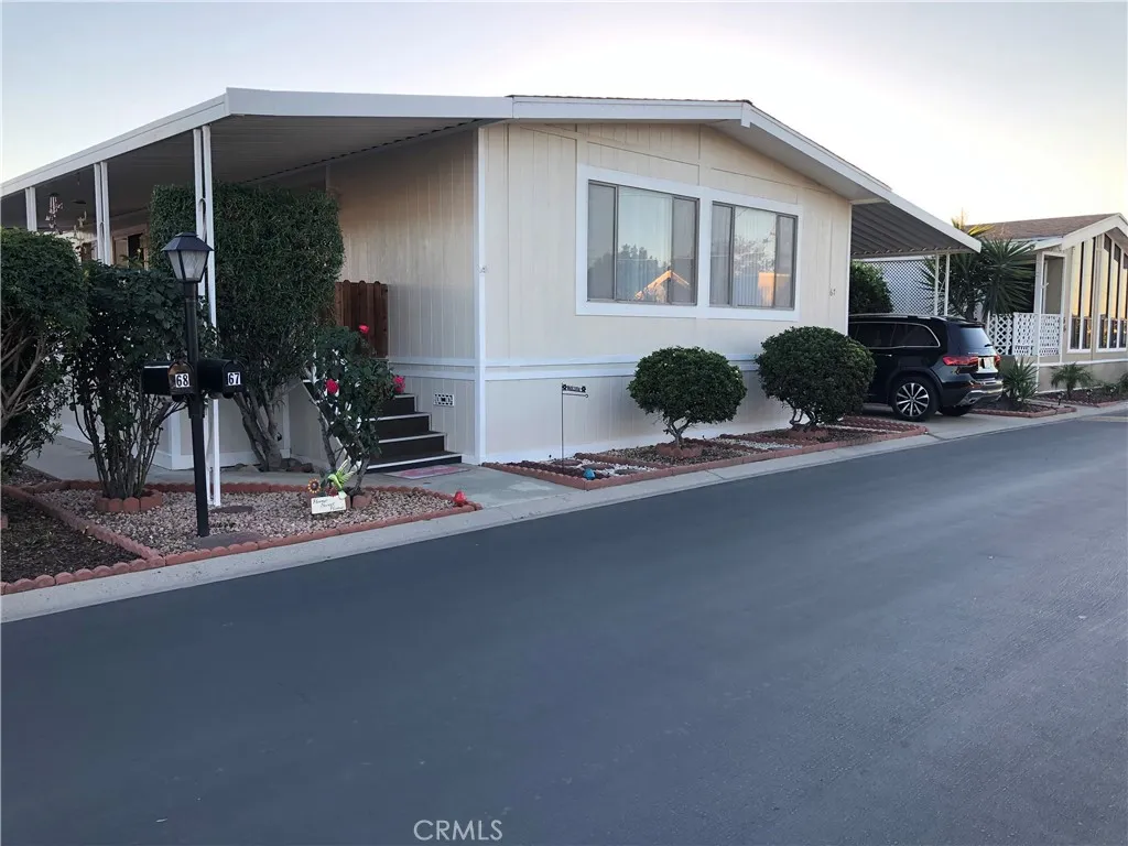 307 S Smith Ave, Corona, CA 92882