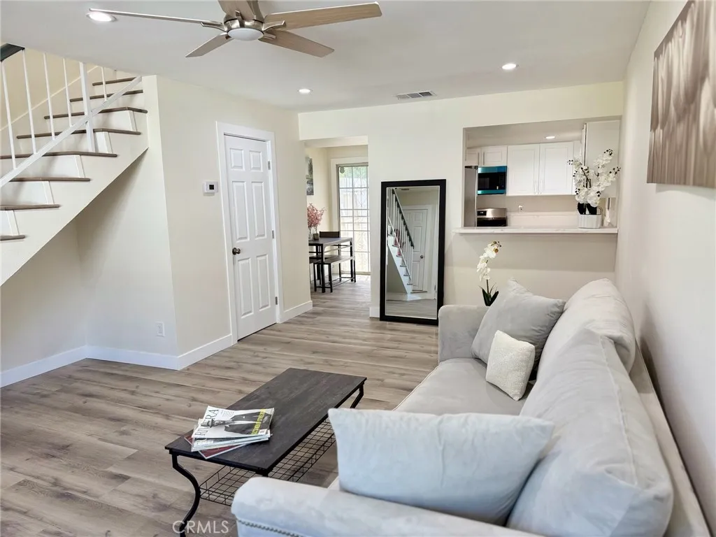 Additional image 4 of 810 W Compton Blvd Unit 7, Compton, CA 90220