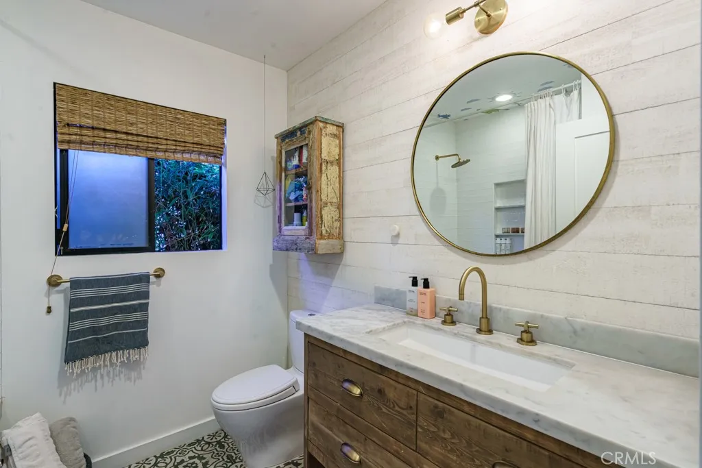 Additional image 122 of 704 Valita St, Venice, CA 90291