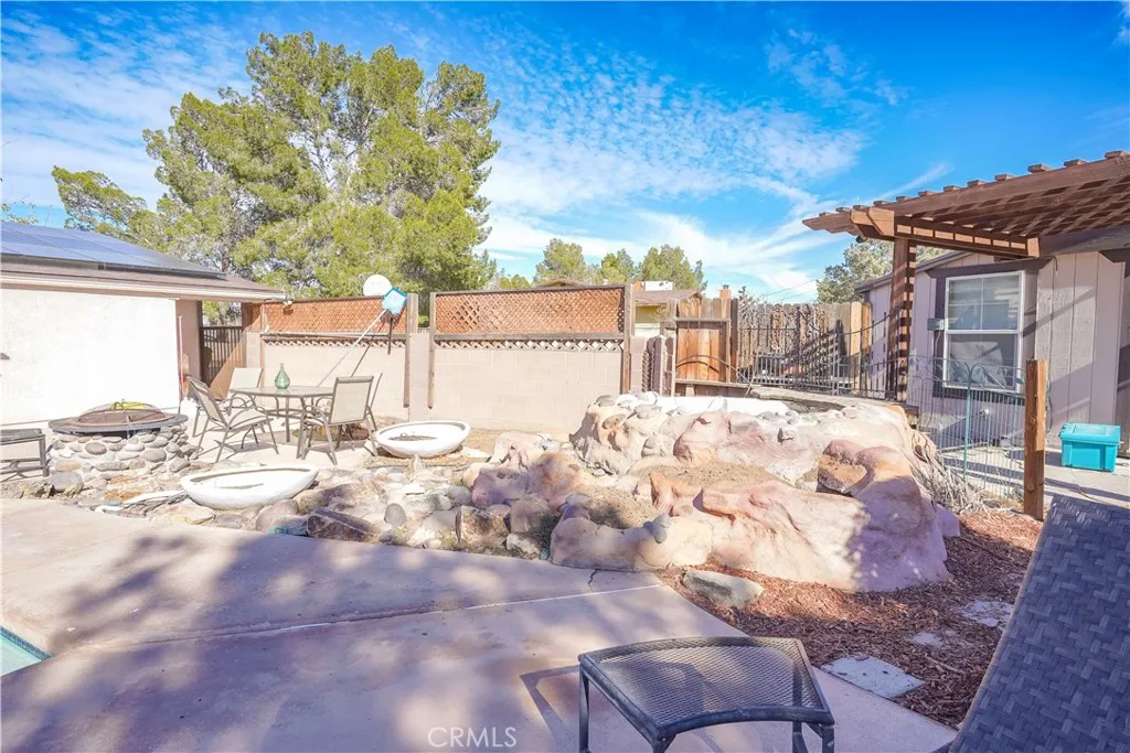 Additional image 128 of 14415 Erie Rd, Apple Valley, CA 92307