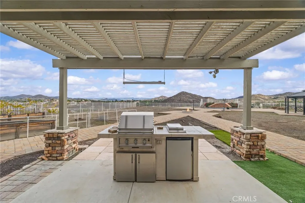 Additional image 90 of 101 Via De La Valle, Lake Elsinore, CA 92532