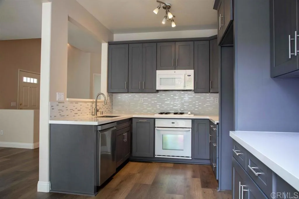 Additional image 3 of 417 Sanibelle Cir. Unit 91, Chula Vista, CA 91910