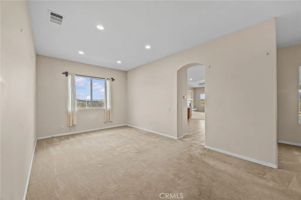 Additional image 9 of 101 Via De La Valle, Lake Elsinore, CA 92532