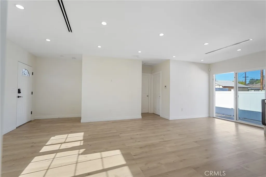 Additional image 24 of 12317 Roscoe, Sun Valley, CA 91352