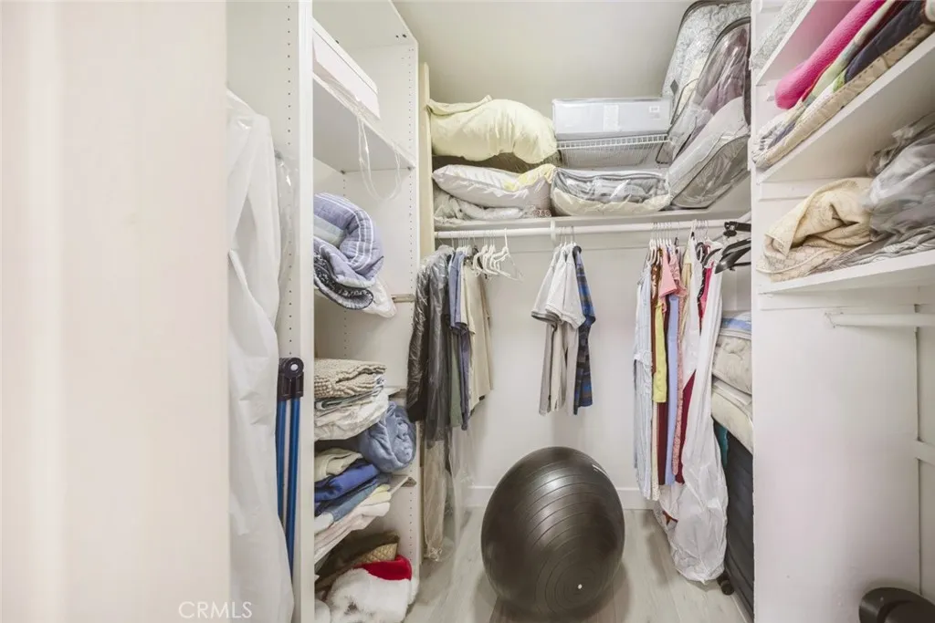 Additional image 63 of 9775 Via Roma, Burbank, CA 91504