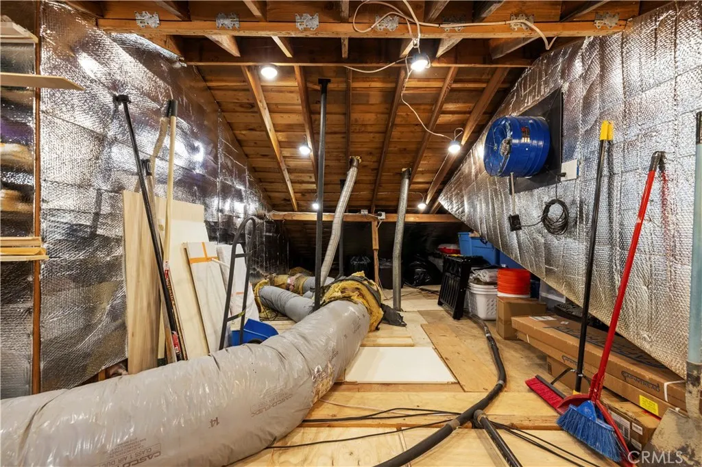 Additional image 42 of 10061 Melinda Way Unit 2, Northridge, CA 91325