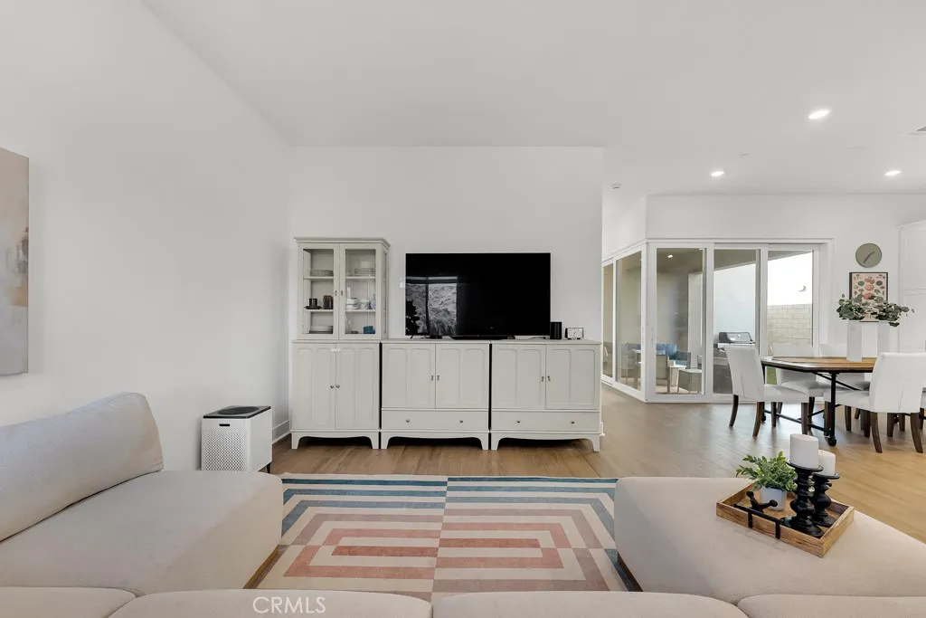 Additional image 46 of 27144 Skyland Way, Valencia, CA 91381